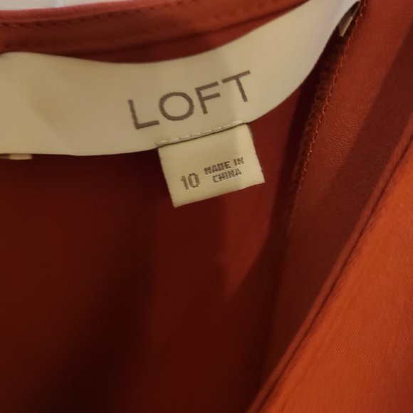 Adorable Red Loft Dress 💃 - Picture 3 of 5